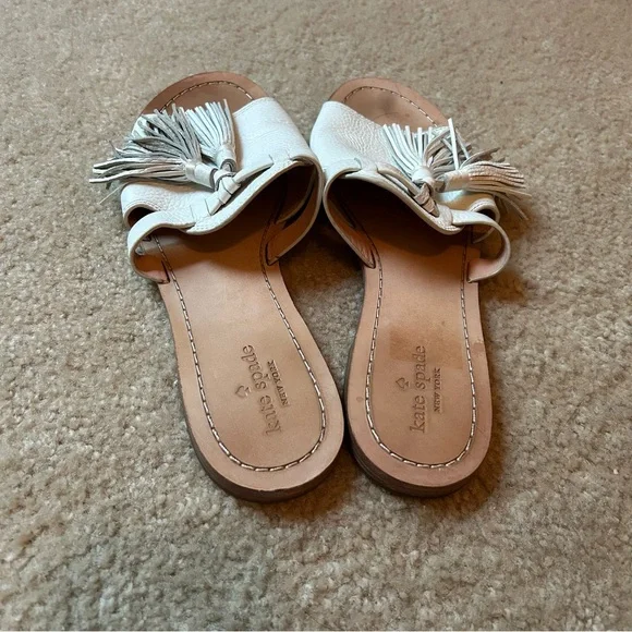 KATE SPADE NEW YORK Women's white Leather Tassled Coby Slides Size 10 - Picture 2 of 6